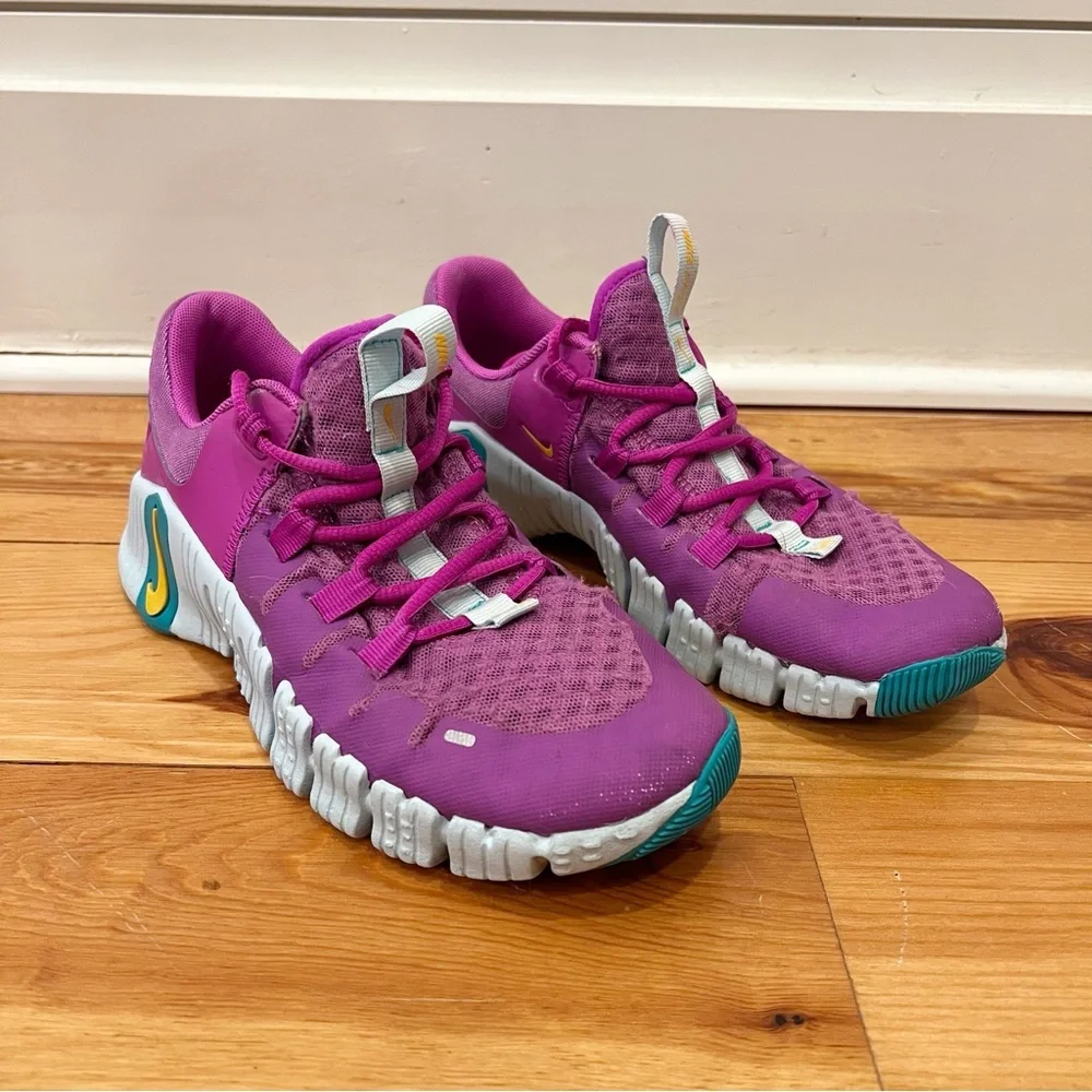 Nike Free Metcon 5 Shoes Women 7.5 Hyper Violet Lazer Orange DV3950-501 Athletic